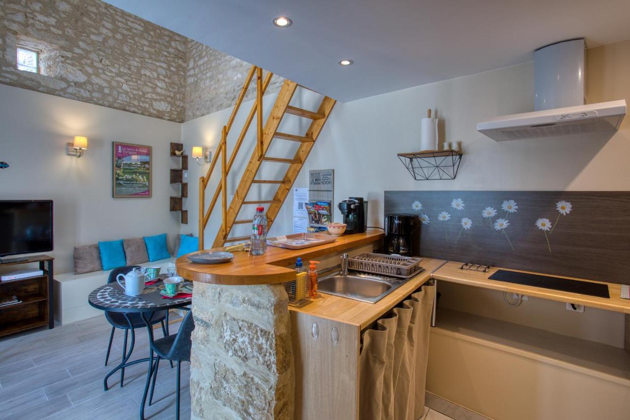 Villa Domaine des Pierres Blanches - Gite La Salamandre à Carlux Extérieur photo